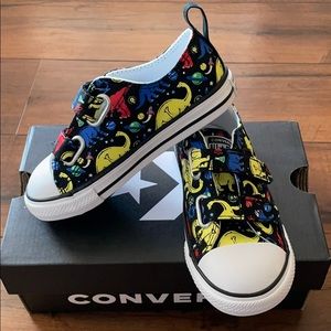 Converse Dinosaur print